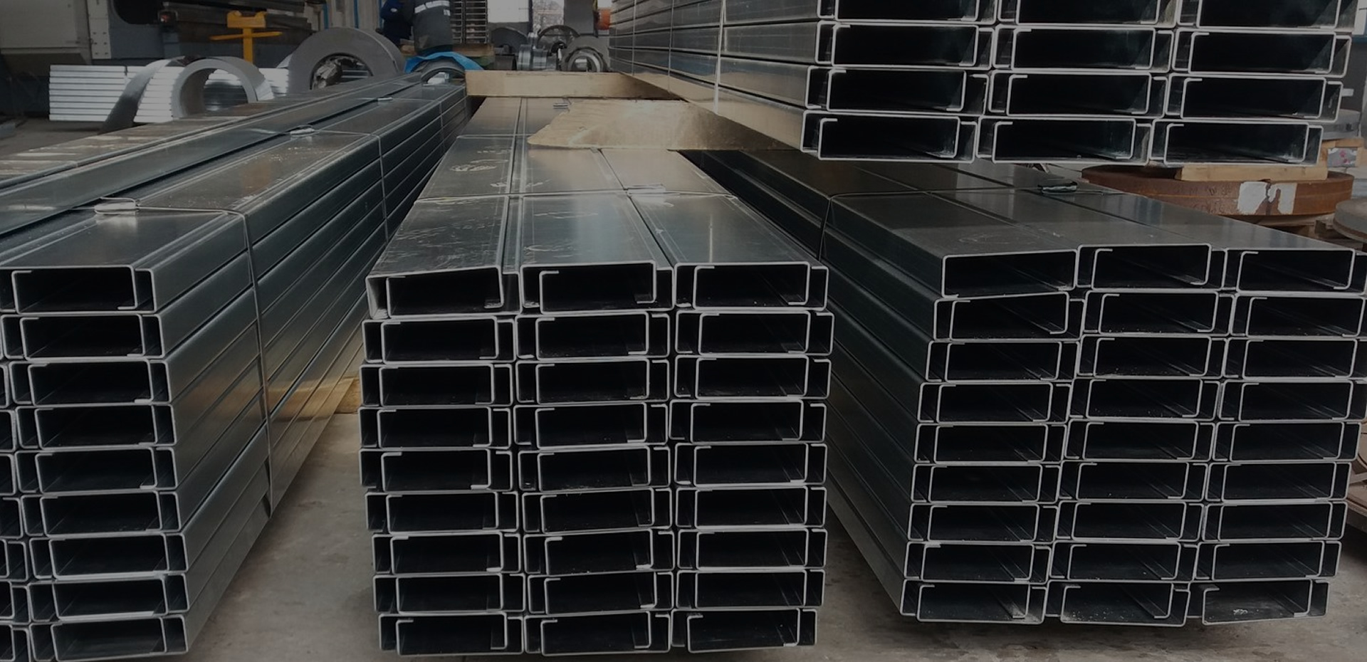 Armaturi PVC pentru usi si ferestre